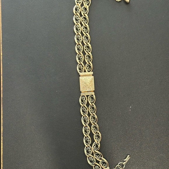 Vintage Gold Filagree chunky choker - Picture 6 of 9